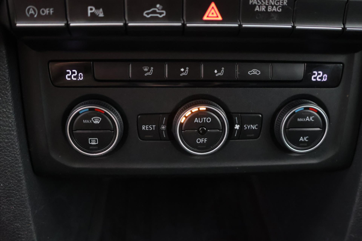 Volkswagen Amarok 3,0 TDI 4M 165kW Aventura CZ DPH
