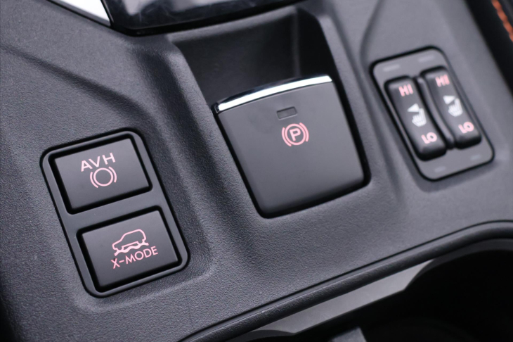 Subaru XV 2,0 CVT 110kW Aut. Platinum LED