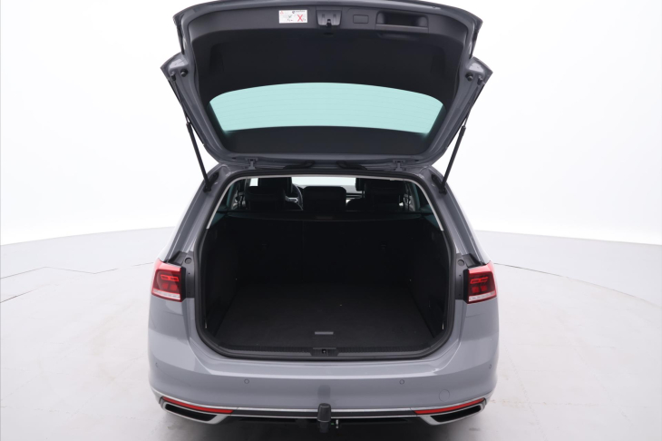 Volkswagen Passat Variant 2.0 TDI 147kW 4MOT DSG CZ DPH