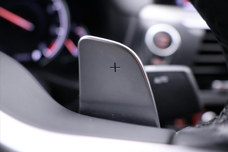 BMW X4 2,0 20xD 140kW CZ M-Sport LED