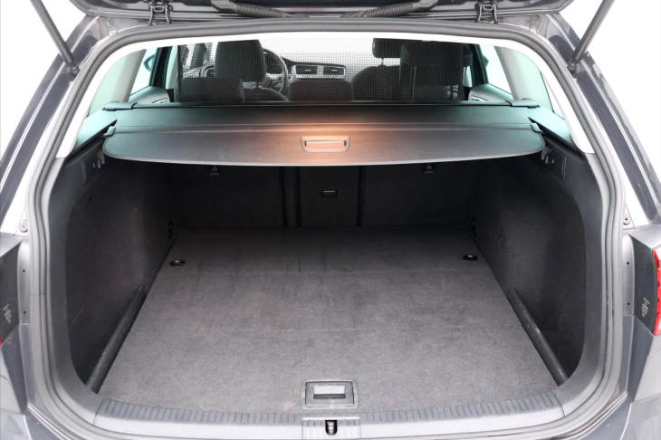 Volkswagen Golf 1.6 TDI Maraton Edition Serv.Kniha