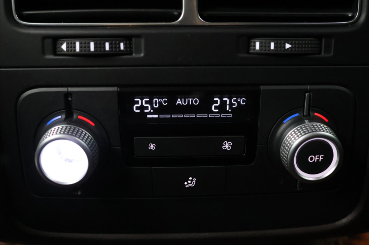 Volkswagen Touareg 3,0 TDI V6 193kW DSG R-Line 4M