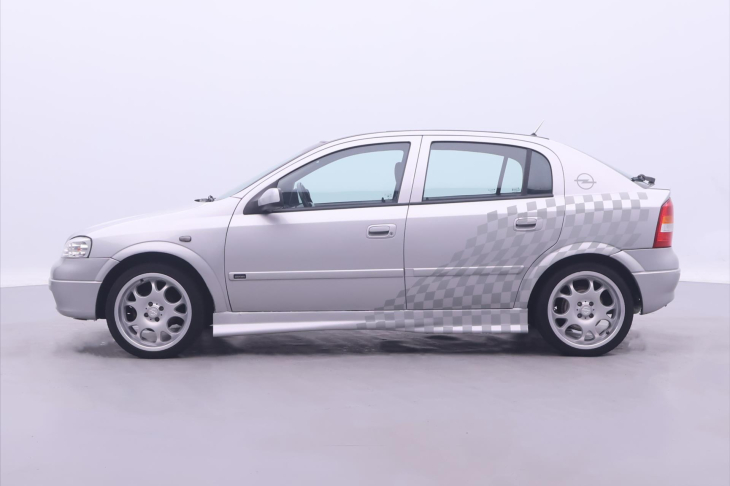 Opel Astra 1,6 16V 74kW CZ