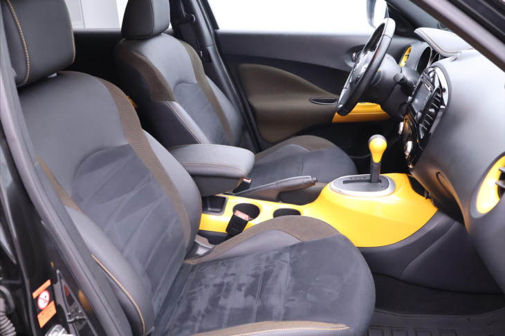 Nissan Juke 1,6 i N-Connecta 86kW CZ 1.Maj