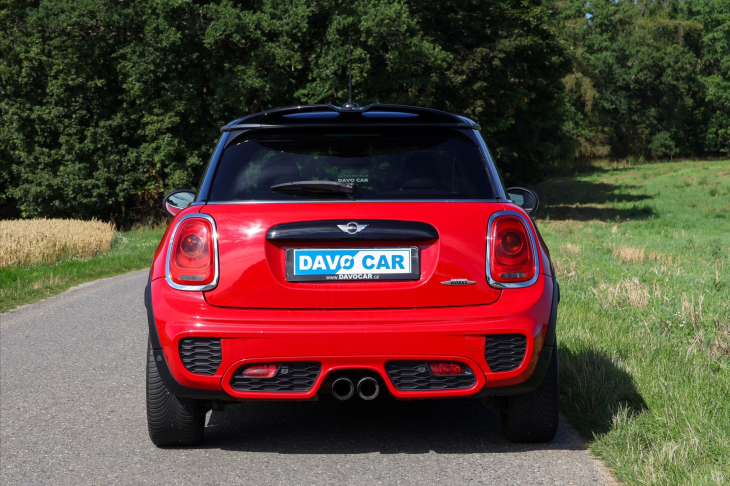 Mini Cooper 2,0 JCW 170kW Automat H/K LED