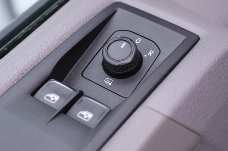 Volkswagen Crafter 2,0 TDI 130kW DSG Navi DPH