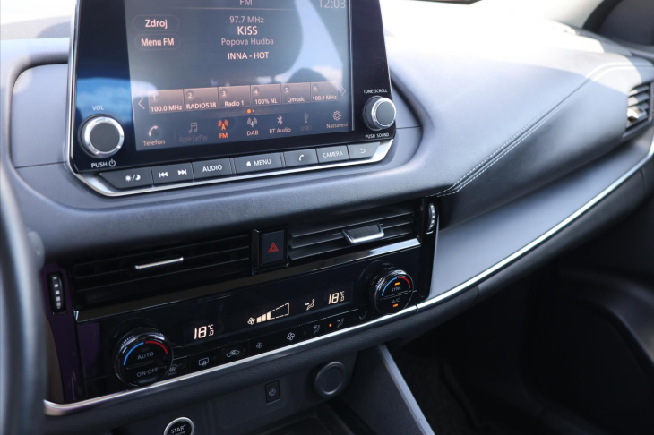 Nissan Qashqai 1,3 DIG-T MHEV Business Tažné