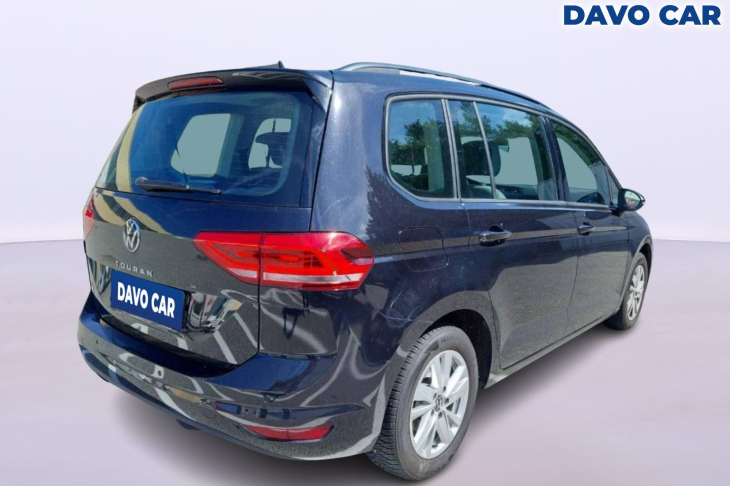 Volkswagen Touran 2.0 TDI 110kW DSG 7-Míst DPH