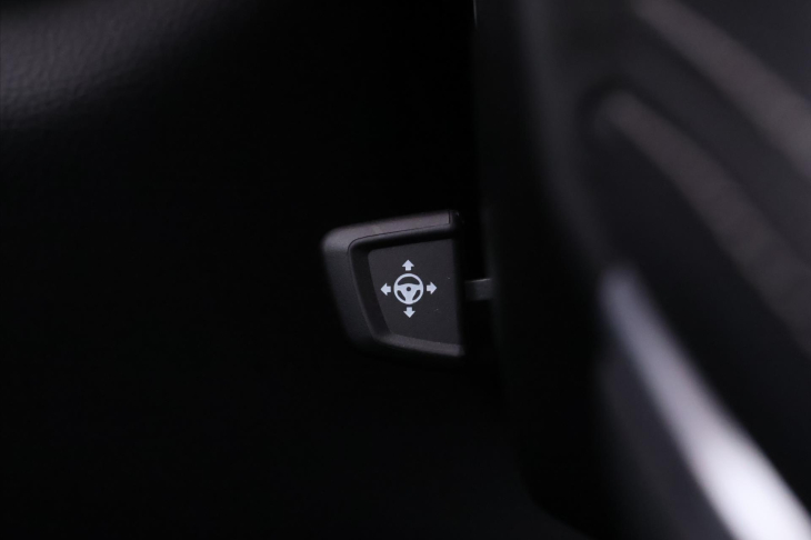 BMW X5 3,0 210kW XDrive30d CZ DPH