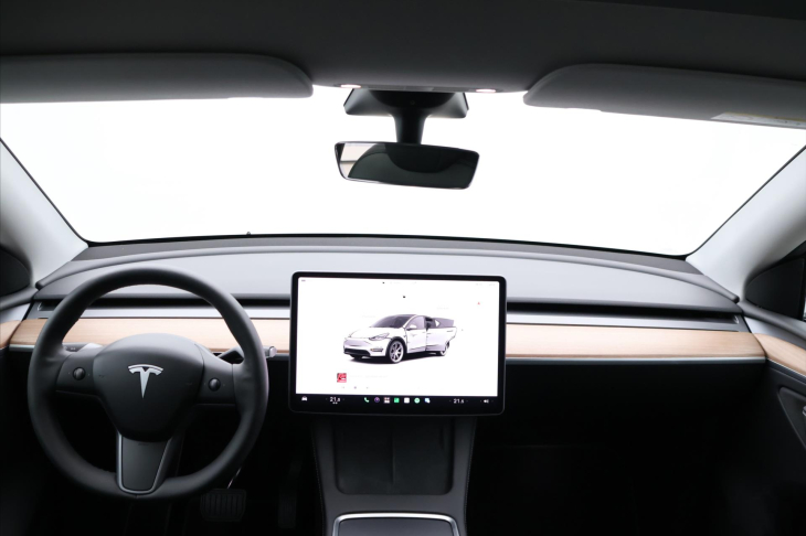 Tesla Model Y Long Range AWD CZ SoH 92%