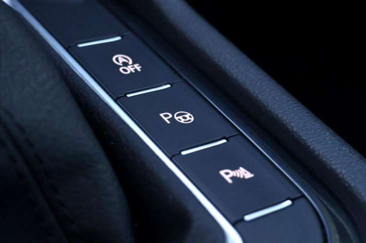 Seat Tarraco 2,0 TDI 147kW DSG CZ FR DPH