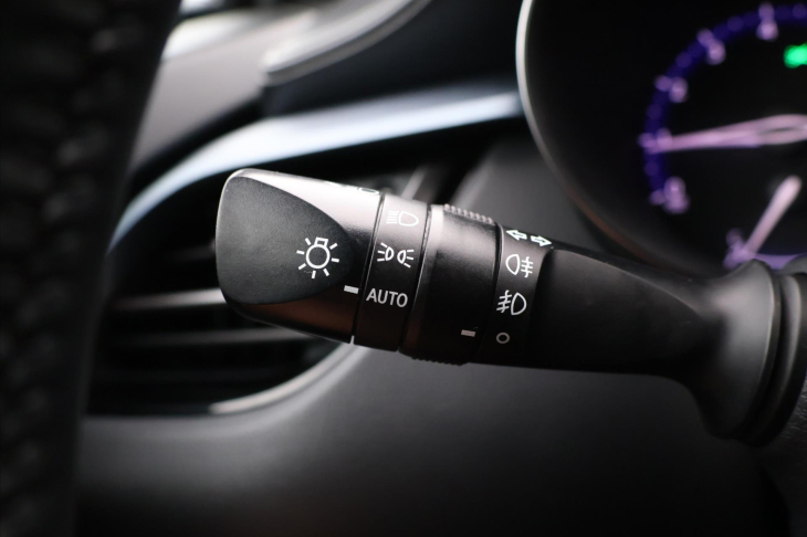 Toyota C-HR 1,2 Turbo 85kW Style CZ Navi