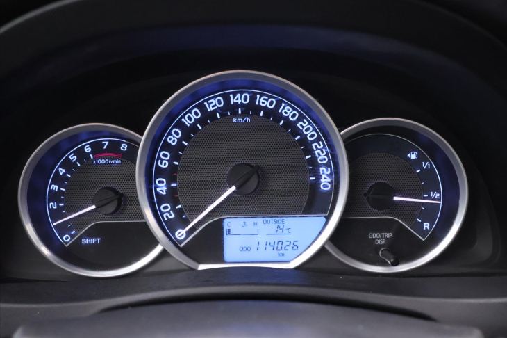 Toyota Auris 1,3 Dual VVT-i 73kW Klima CZ