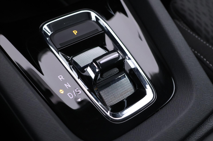 Škoda Octavia 2,0 TDI 110kW DSG Style CZ DPH