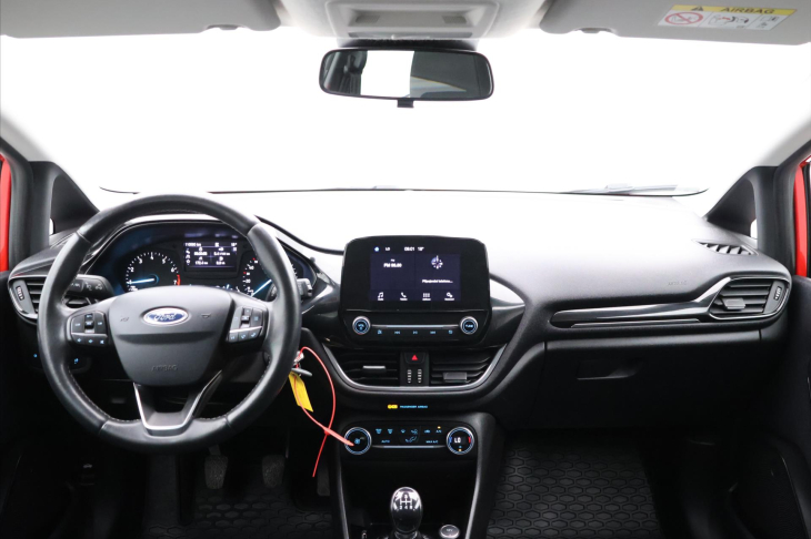 Ford Fiesta 1,1 i 63KW Aut.klima CZ DPH