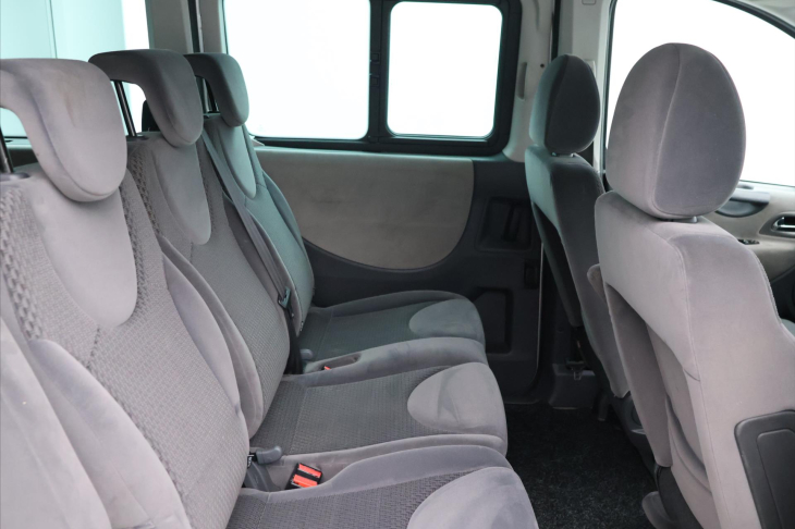 Fiat Scudo 2,0 JTD 120 kW 8-Míst Long