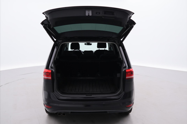 Volkswagen Touran 2,0 TDI 110kW Highline DSG DPH