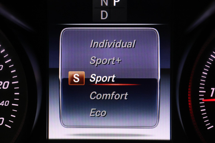 Mercedes-Benz Třídy C 2,0 200 135kW Aut. Avantgarde