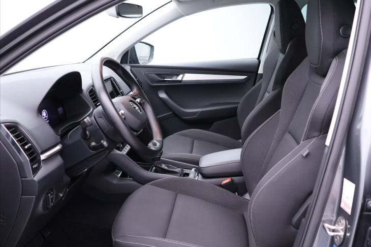 Škoda Karoq 2,0 TDI DSG Ambition DPH