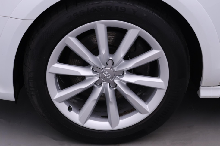 Audi A6 Allroad 3,0 TDI 200kW Quattro DPH