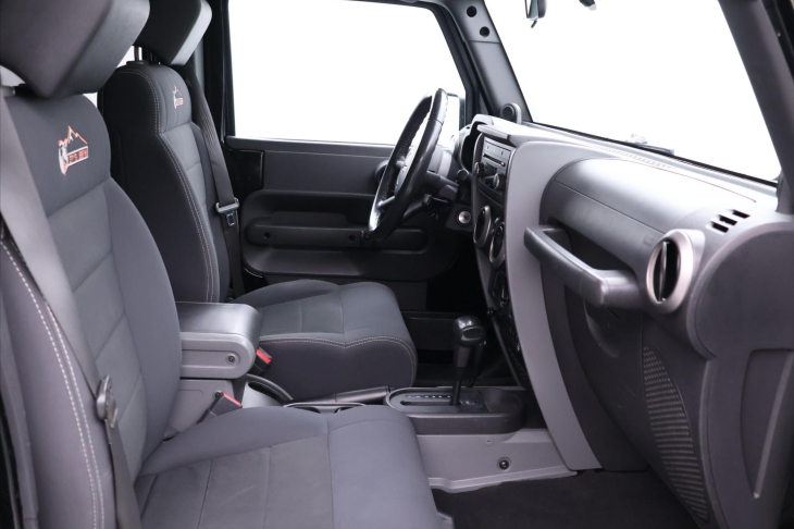 Jeep Wrangler 2,8 CRD 130kW Aut. Unlimited