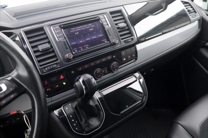 Volkswagen Multivan 2,0 TDI 150kW Highline DSG 4x4 CZ
