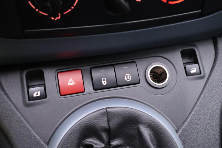 Peugeot Partner 1,6 HDI 68kW Tepee CZ 1.Maj.