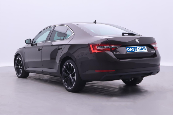 Škoda Superb 2,0 TDI 110kW DSG Style Plus