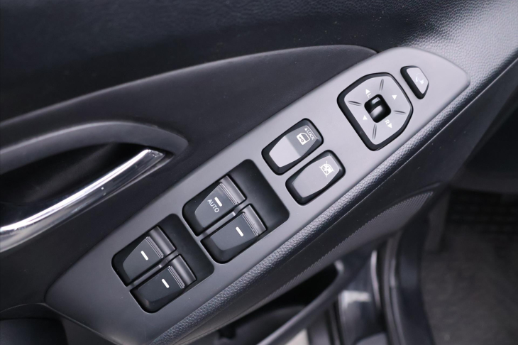 Hyundai ix35 1,7 CRDI 85kW Trikolor Tažné