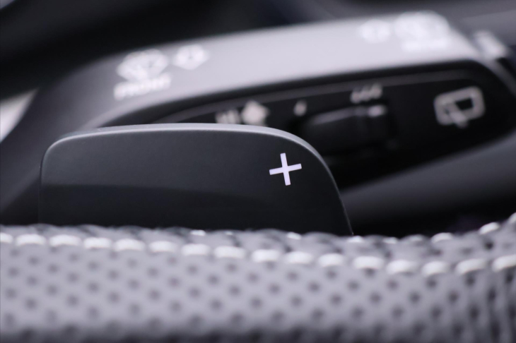 Audi Q5 2,0 TDI 140kW S-Line Quattro