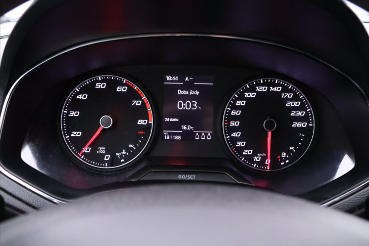 Seat Arona 1,5 TSI FR 110kW EVO CZ