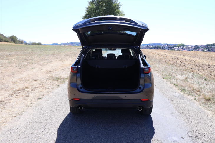 Mazda CX-5 2,5 G194 Aut. AWD Top DPH CZ