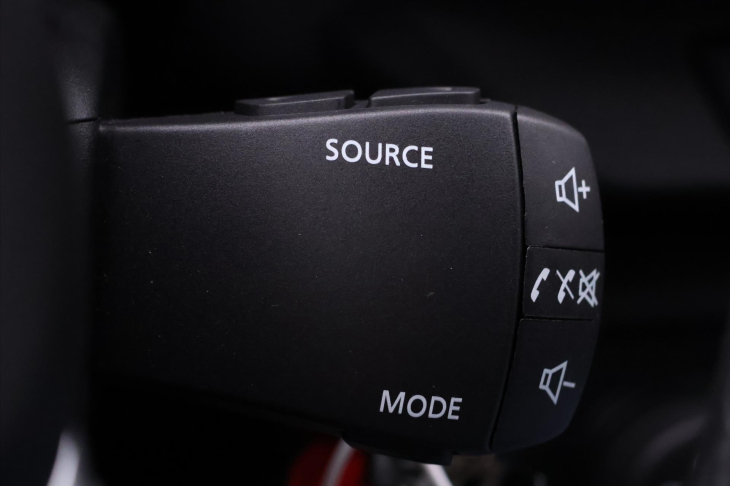 Dacia Sandero 1,0 TCe 67kW Stepway CZ 1.Maj.