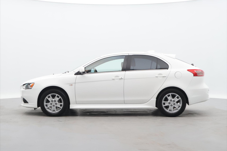 Mitsubishi Lancer 1,8 MIVEC 103kW CZ Sportback