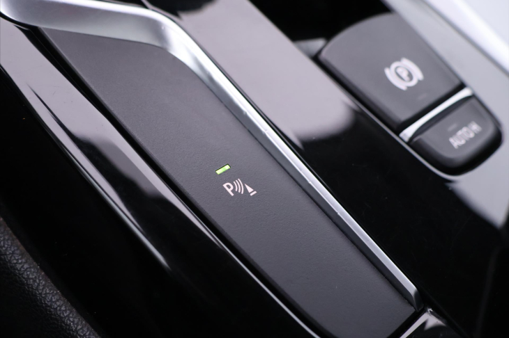 BMW Řada 5 3,0 530d Xdrive 195kW Aut.