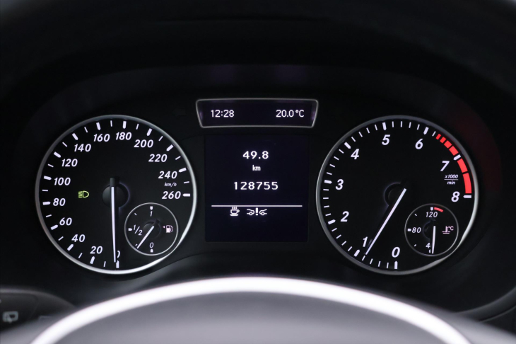 Mercedes-Benz Třídy B 1,6 180 90kW Xenon, Serv.kn.