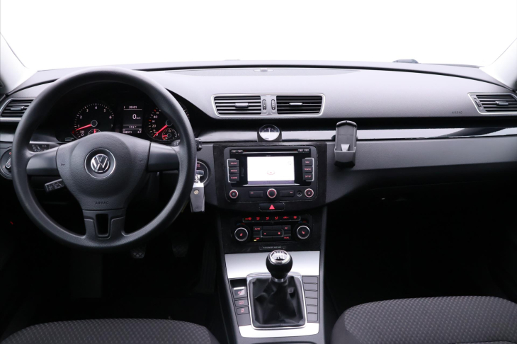 Volkswagen Passat 1,4 TSI 90kW Aut.Klima Navi