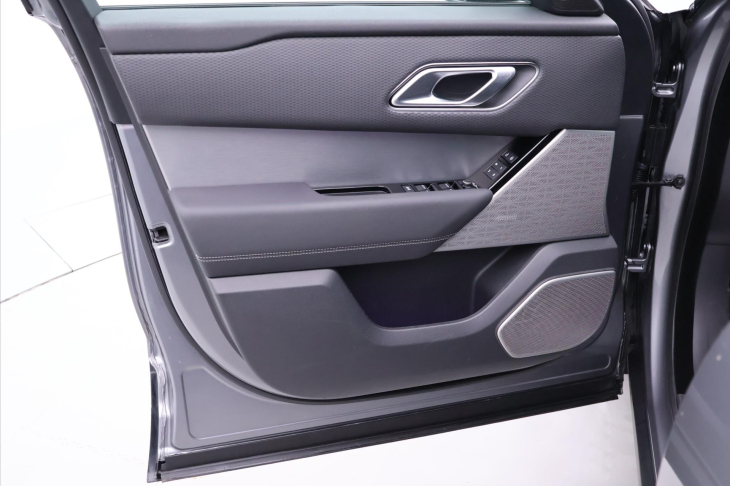 Land Rover Range Rover Velar 3,0 D 221 kW R-Dynamic SE