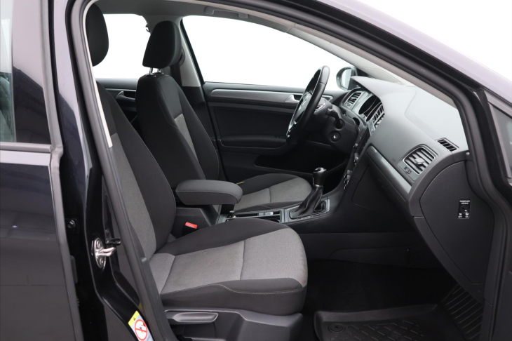 Volkswagen Golf Variant 1,6 TDI 77kW Aut.klima Navi