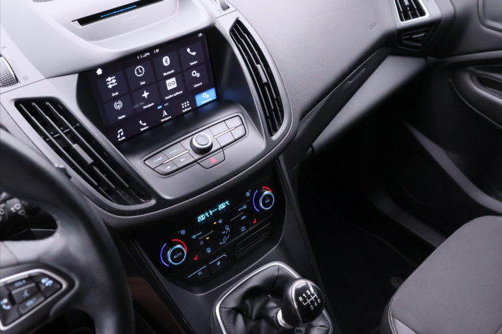 Ford Kuga 1,5 EB 110kW CZ Titanium