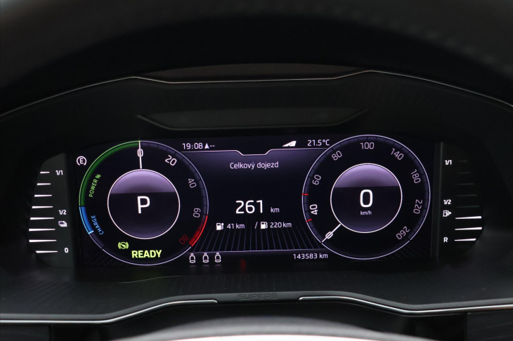 Škoda Superb 1,4 TSI 115kW Style DSG CZ DPH iV