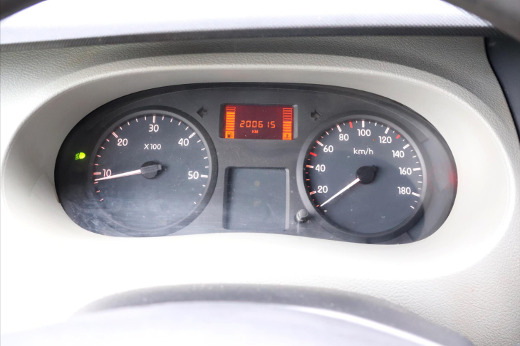 Renault Master 2.5 dCi 74kW L2H2P2 CZ DPH