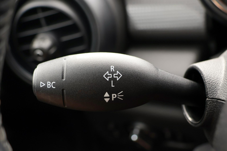 Mini One 1,5 D Salt Business 1.Maj.