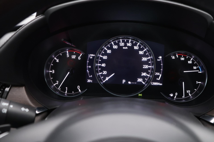 Mazda 6 2,2 D 135KW Revolution TOP CZ