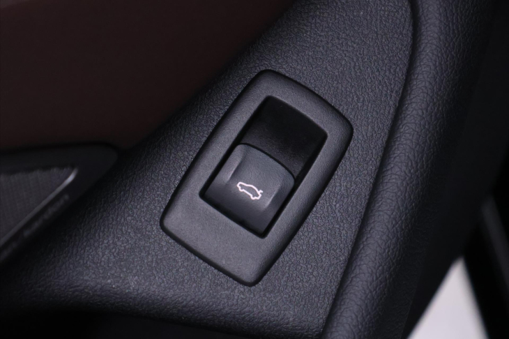 BMW Řada 5 3,0 540d 250kW xDrive Laser DPH