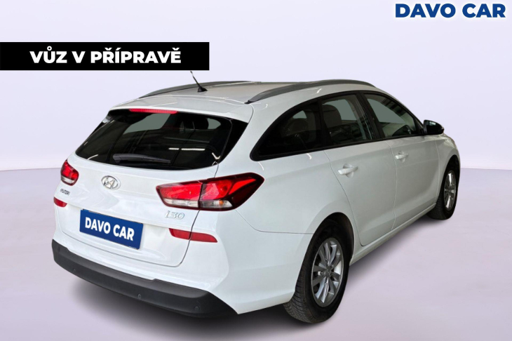 Hyundai i30 1,6 CRDi 81kW Trikolor CZ