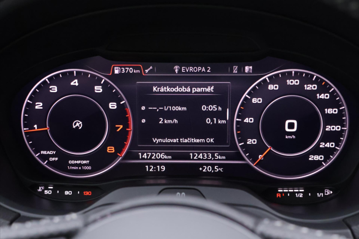 Audi A3 1,0 30TFSI S-line Virtual DPH