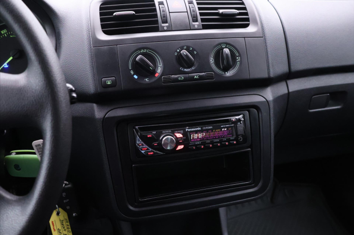 Škoda Fabia 1,2 12V 44kW Ambiente+ CZ