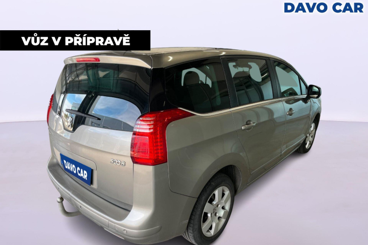Peugeot 5008 1,6 HDI 82kW Family CZ