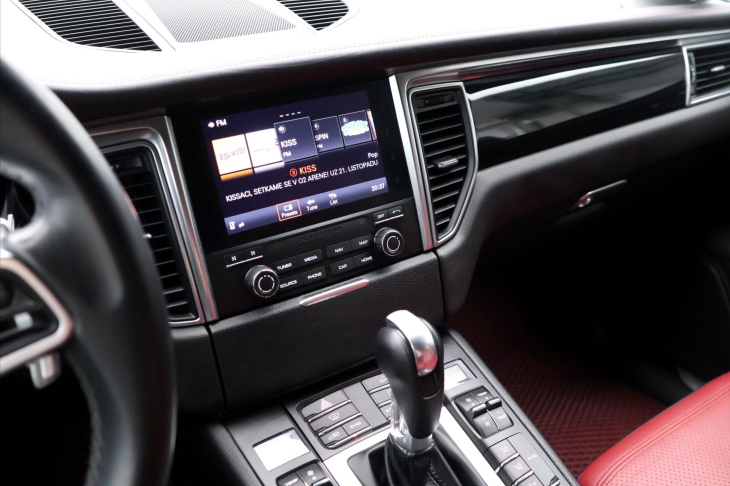 Porsche Macan 3.0 S V6 190kW AUT